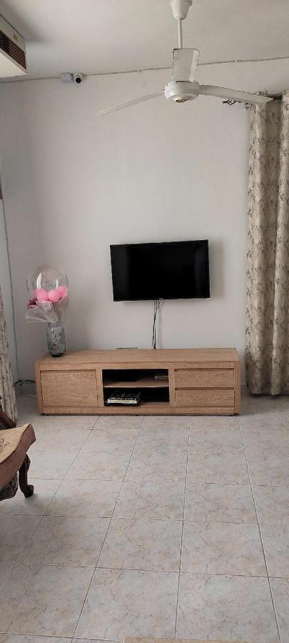 Apartment In Dar Homestay Νταρ ες Σαλάμ Εξωτερικό φωτογραφία