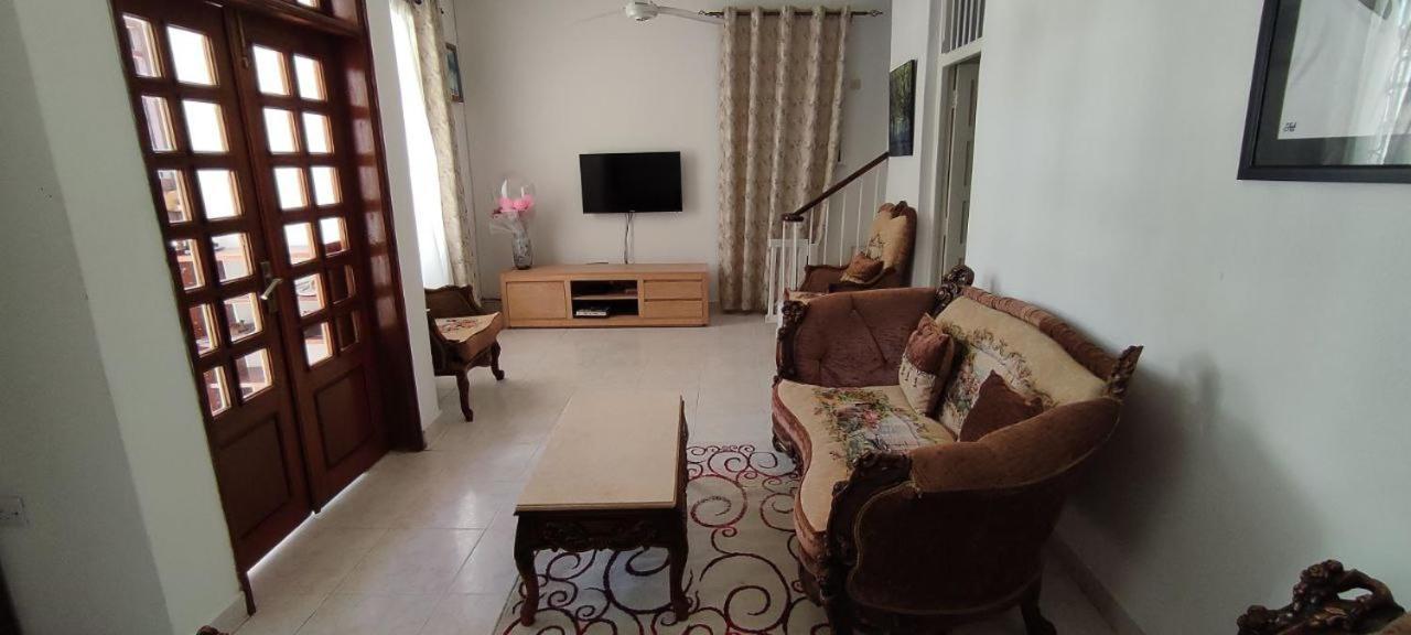 Apartment In Dar Homestay Νταρ ες Σαλάμ Εξωτερικό φωτογραφία